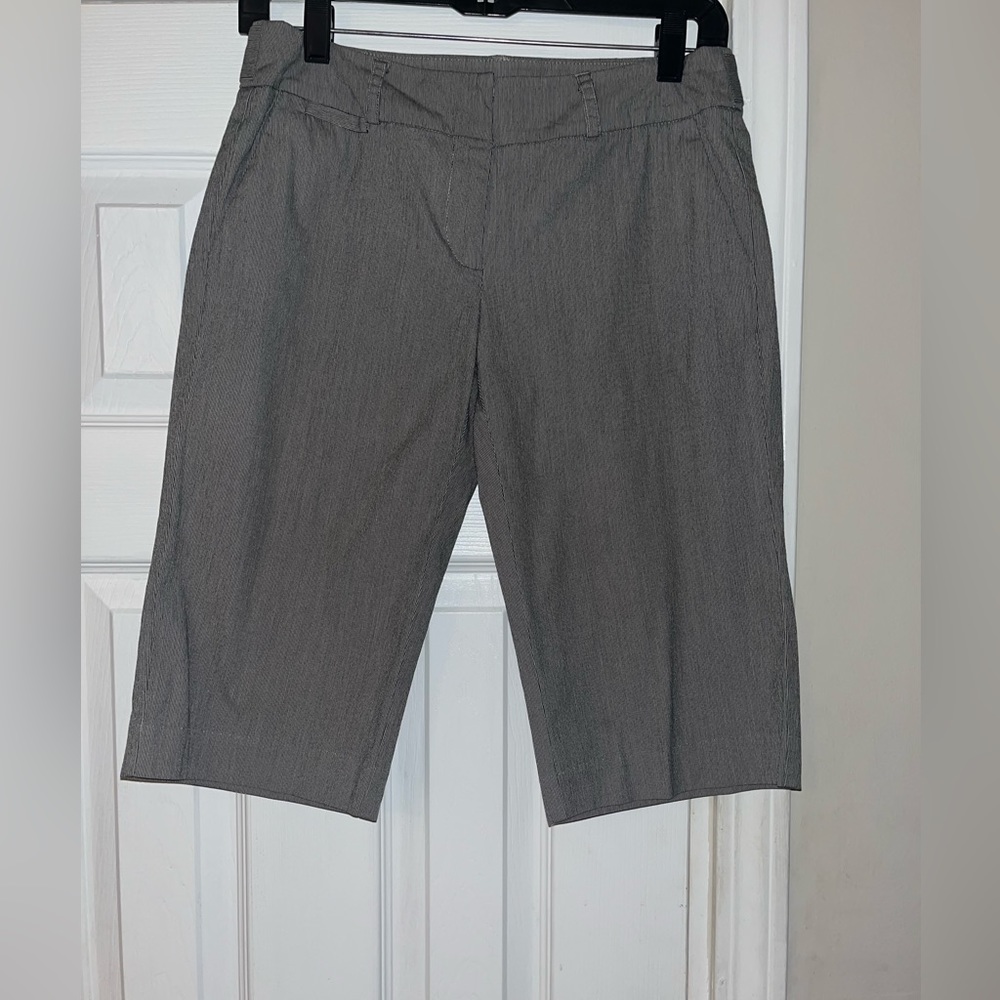 New York and Company Shorts, Size 2